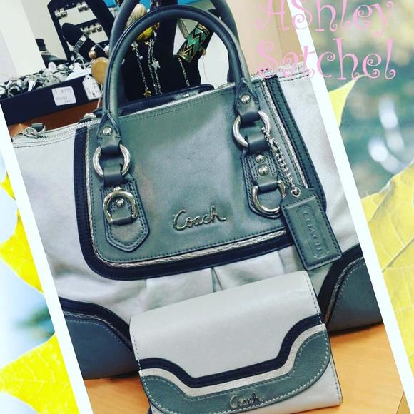 Meet your Posher, Kloz - Picture 1 of 1